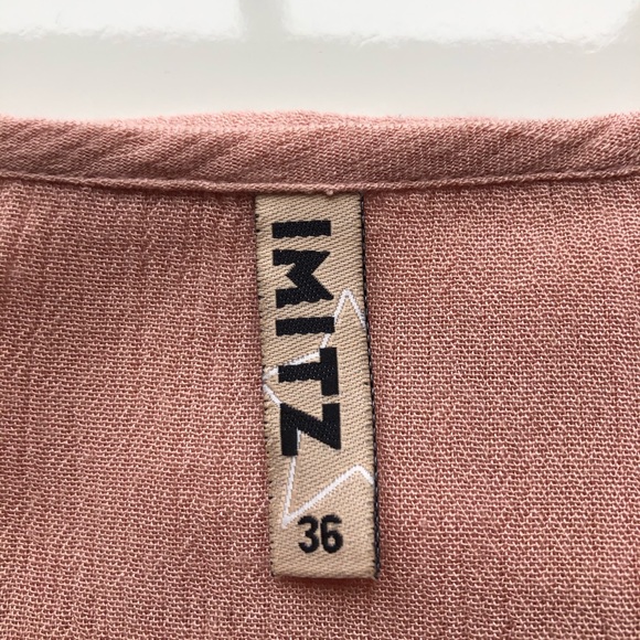 Dusty rose flowy top with soft meshed cut outs - Picture 8 of 9